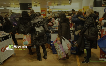 Tuesday 24th September: Dollar marginally higher ahead of consumer confidence data.